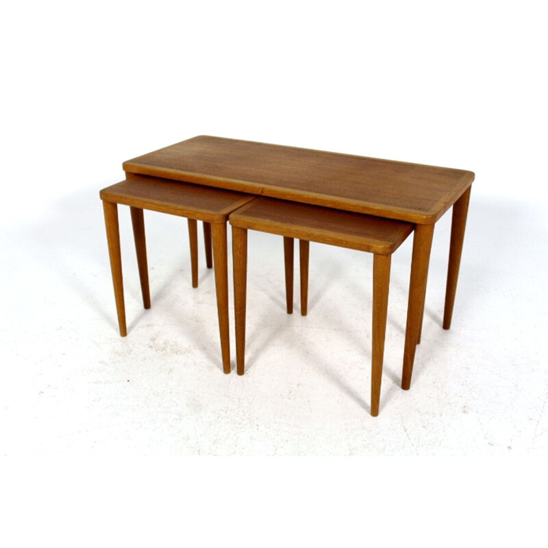 Set of 3 vintage teak swan coffee tables, Sweden, 1960