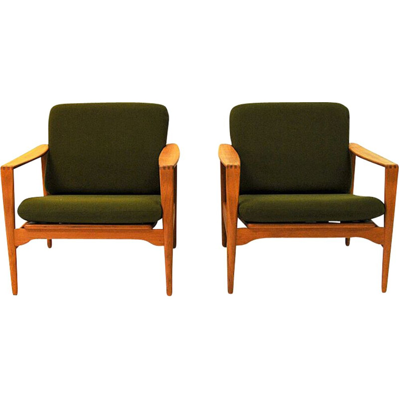 Pair of Midcentury easy chairs Èk' by Illum Wikkelsø for Niels Eilersen Danish 1960s