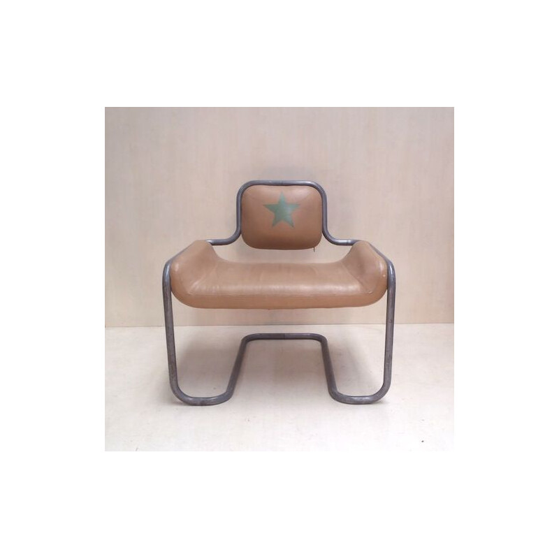 Fauteuil vintage Limande par Kwok Hoi Chan 1970