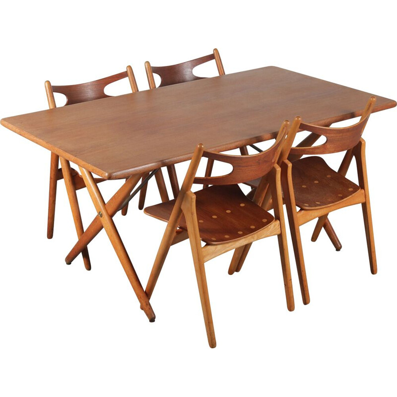 Ensemble de table et chaises de salle à manger vintage Hans J. Wegner 'Sawbuck' pour Andreas Tuck, Danemark 1950