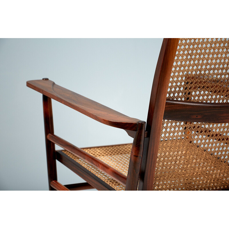Vintage Rocking Chair Rosewood  Joaquim Tenreiro 1960s