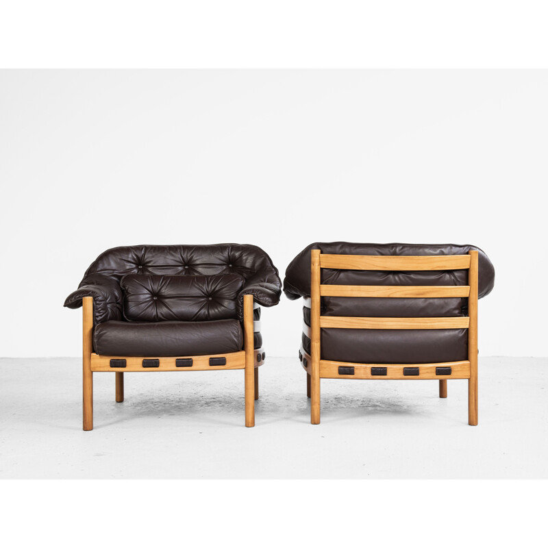 Midcentury pair of easy chairs in teak and leather by Arne Norell 1960