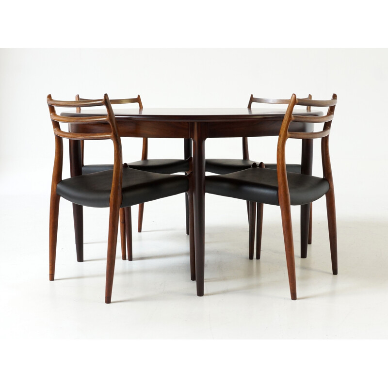 J.L. Moller Models rosewood extendable dining table, Niels Otto MOLLER - 1960s