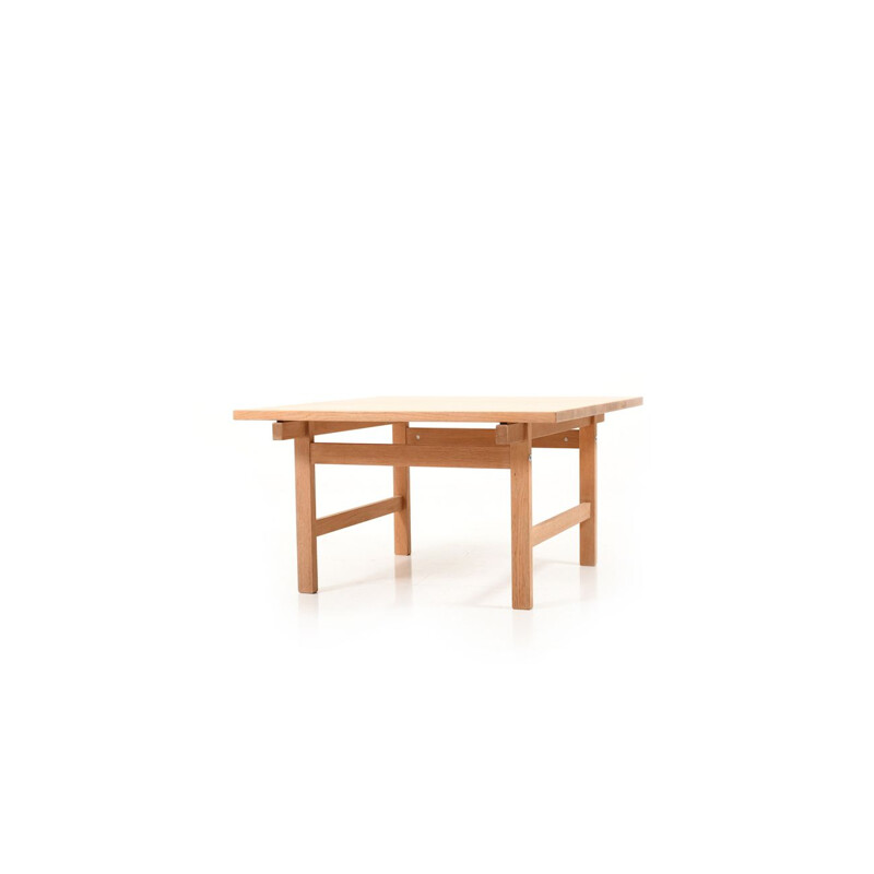 Vintage Side Table in solid Oak by Hans J. Wegner