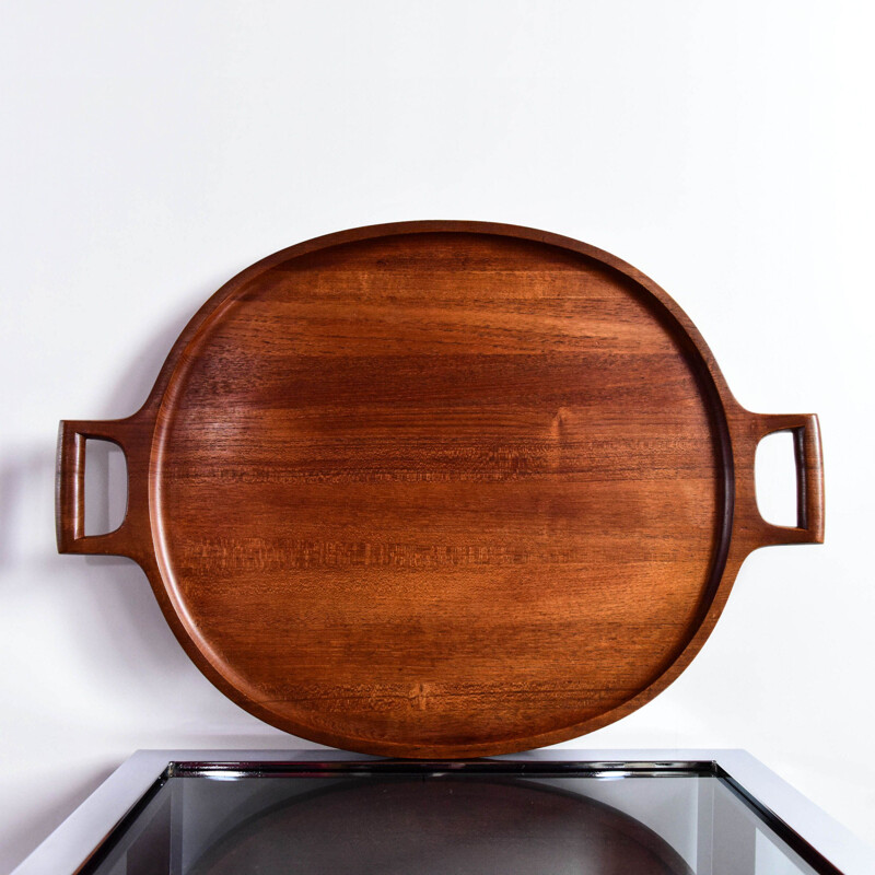 Vintage Oval tray in teak by Jens Auistgaard