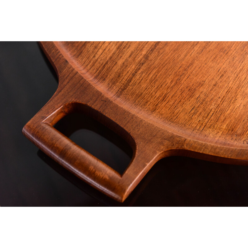 Vintage Oval tray in teak by Jens Auistgaard