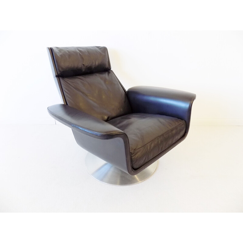 Vintage Kaufeld Siesta 62 black leather armchair with ottoman by Jacques Brule