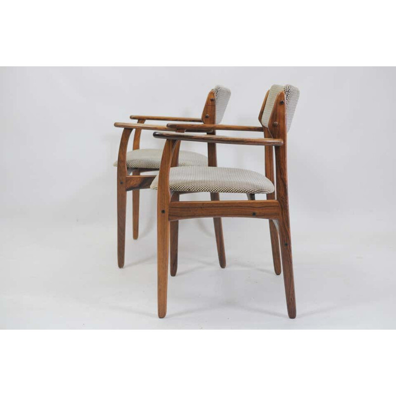 Lot de 4 fauteuils vintage Erik Buch Modèle 50 en palissandre - Inc. Reupholstery 1960