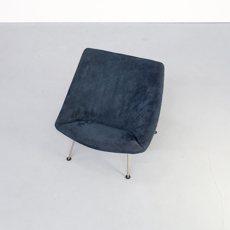 Vintage 'Oyster F157' lounge chair for Artifort Pierre Paulin 1950s