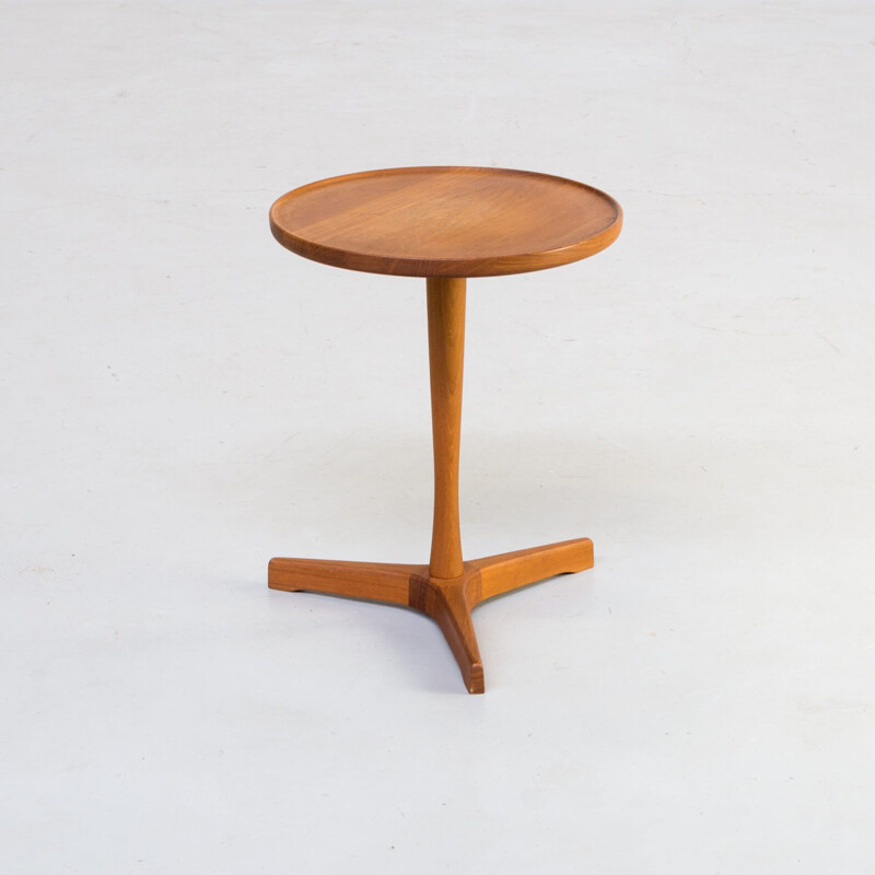 Table ronde vintage en teck pour Artek par Hans Andersen1960