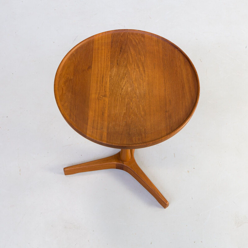 Vintage round teak sidetable for Artek by Hans Andersen1960s