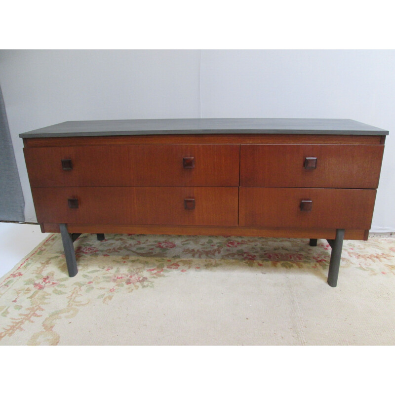 Vintage mahogany chest of drawers 4 drawers
