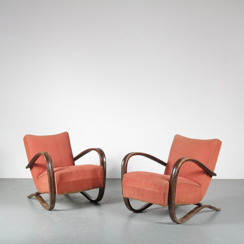 Pair of cintage 'H-269' Chairs for Up Zavody Jindrich Halabala Czech, 1930