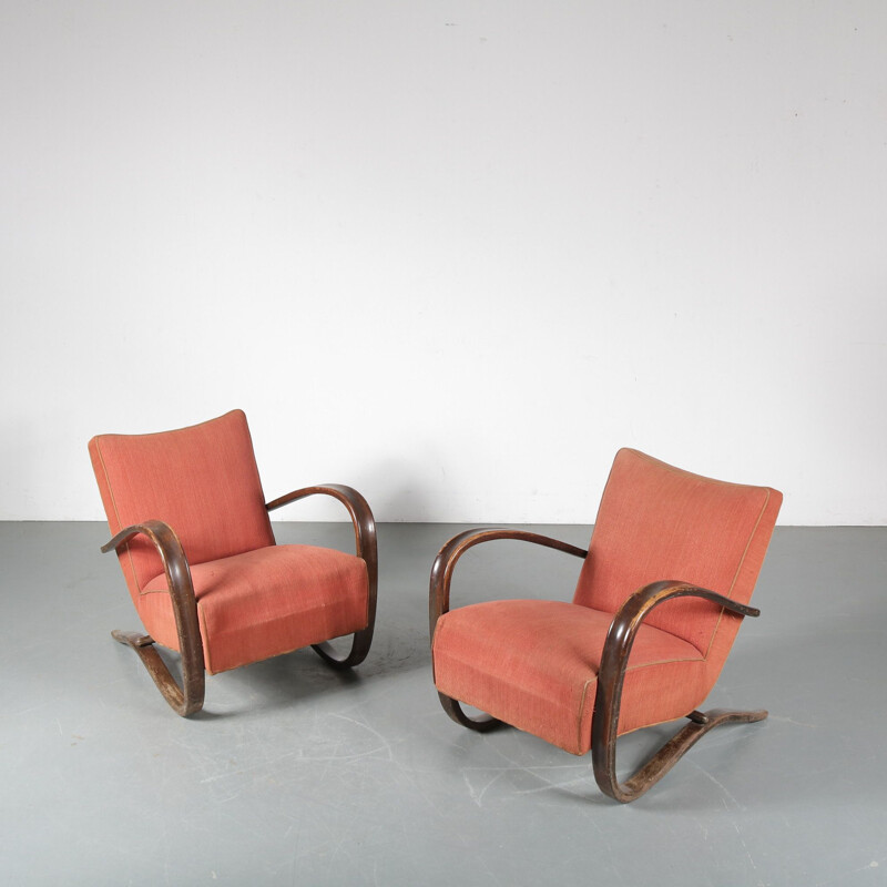 Pair of cintage 'H-269' Chairs for Up Zavody Jindrich Halabala Czech, 1930