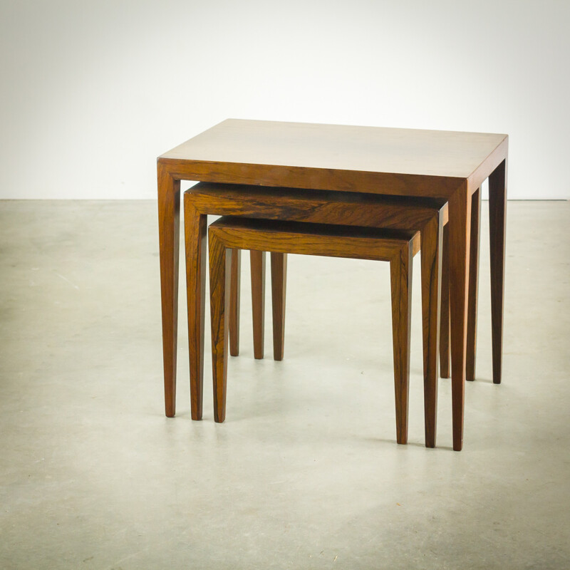 Trois tables gigognes Bovenkamp scandinave en bois de palissandre, Severin HANSEN - 1960