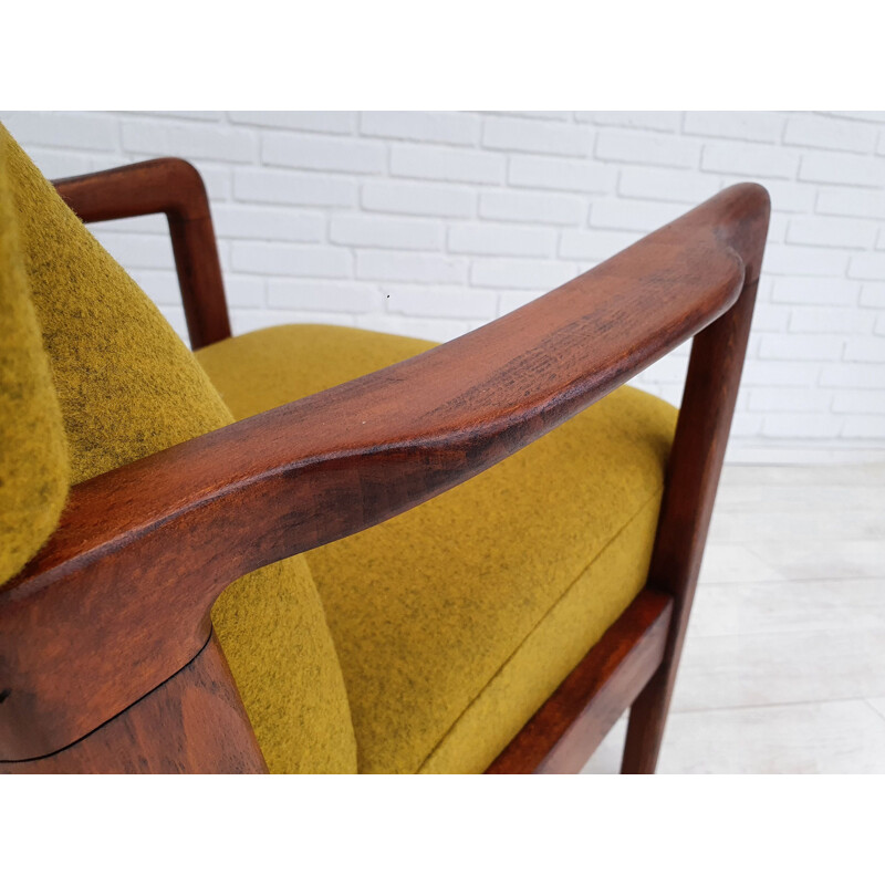 Vintage danish armchair by Fritz Hansen 1960s