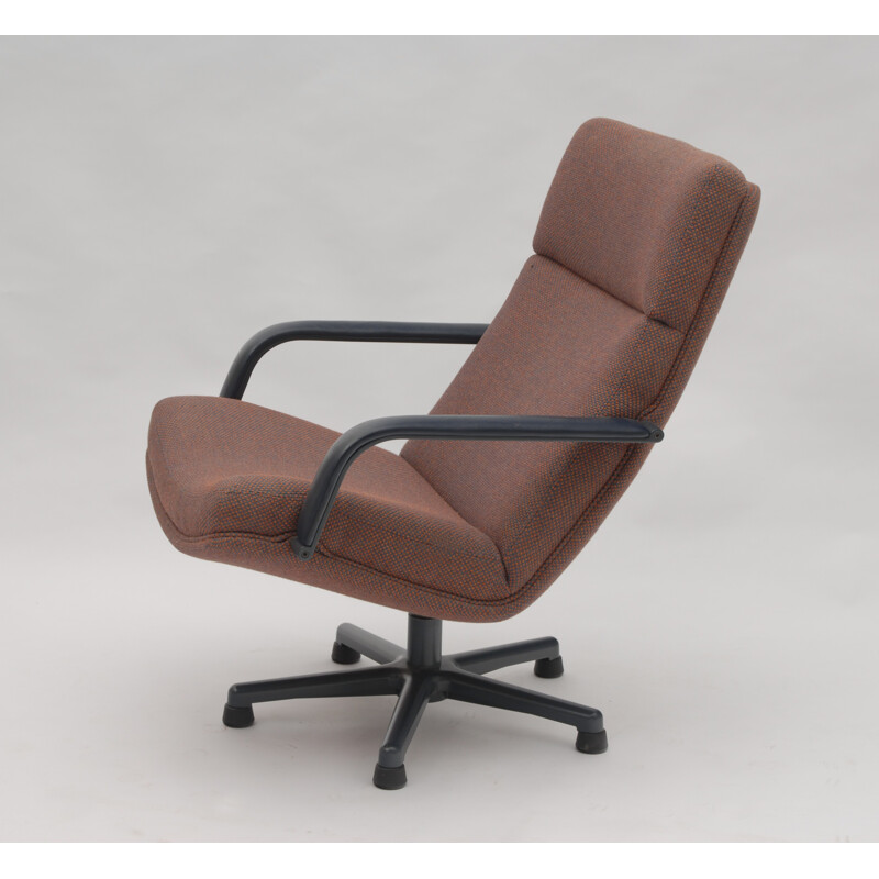 Artifort F141 lounge chair, Geoffrey HARCOURT - 1960s