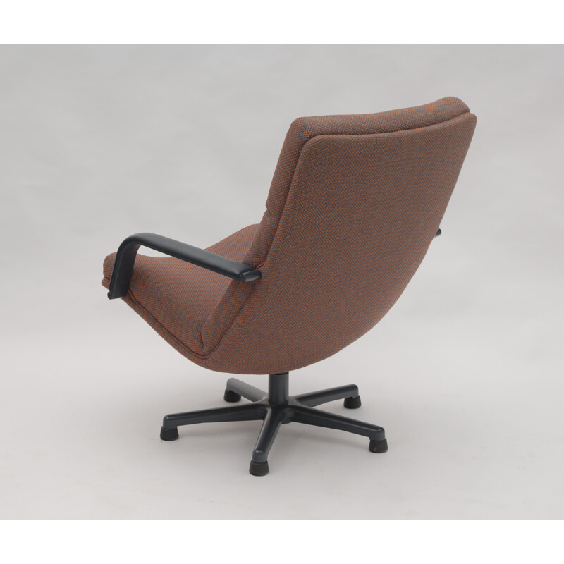 Artifort F141 lounge chair, Geoffrey HARCOURT - 1960s