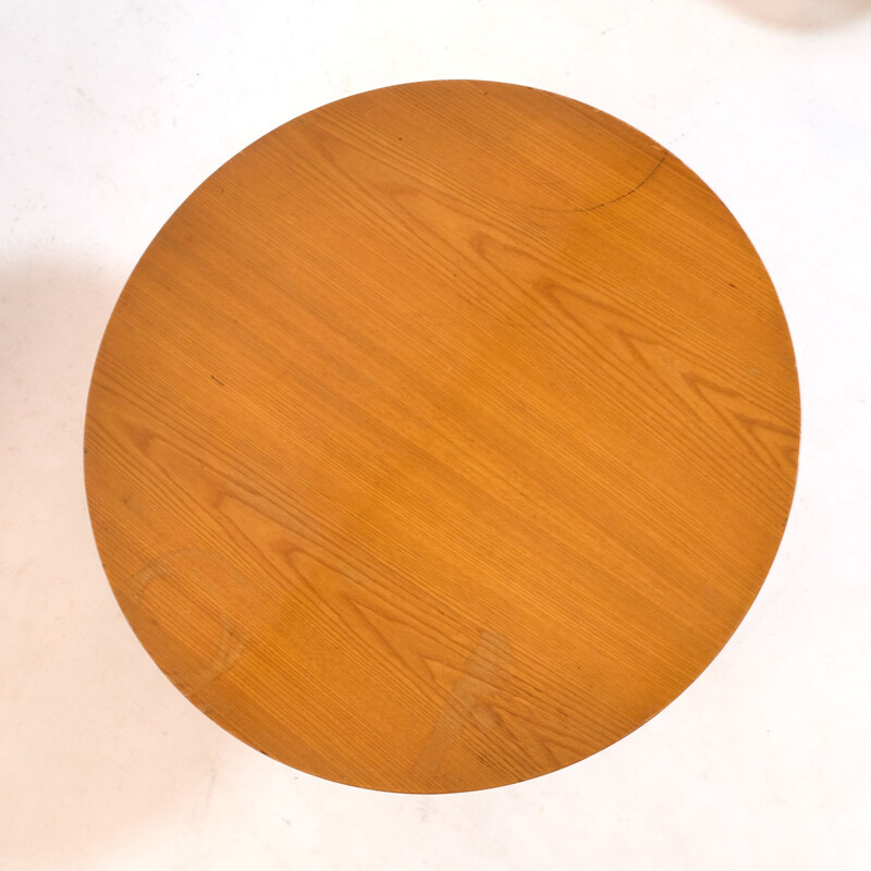 Table basse vintage de Gérard Guermonprez Plateau rond en chêne vernis