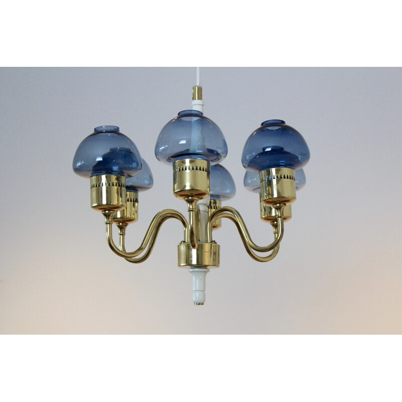 Scandinavian brass and blue blown glass chandelier, Hans AGNE JAKOBSSON - 1960s