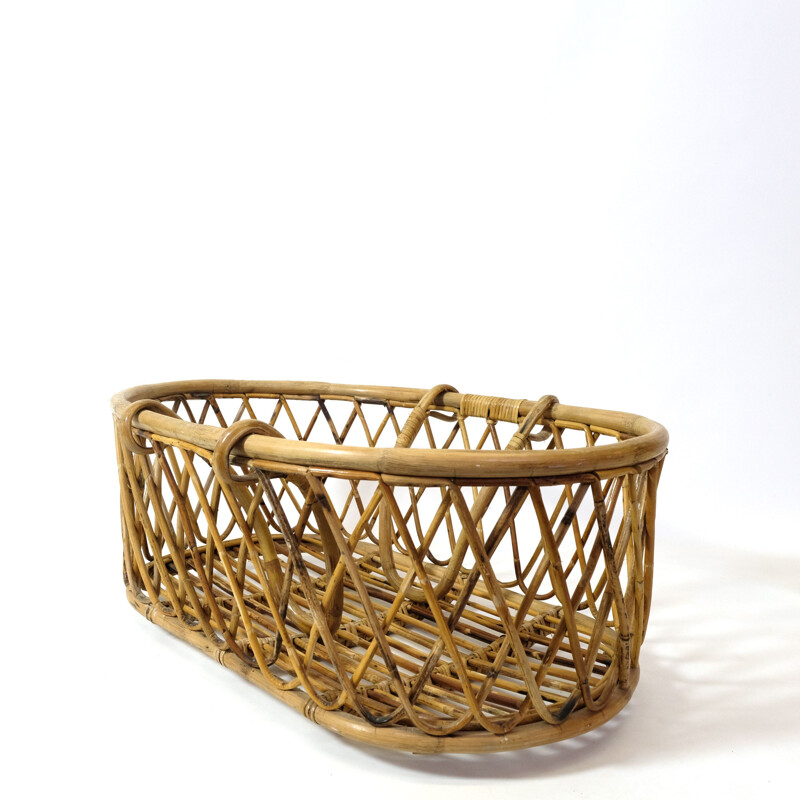 Vintage rattan bassinet 1960