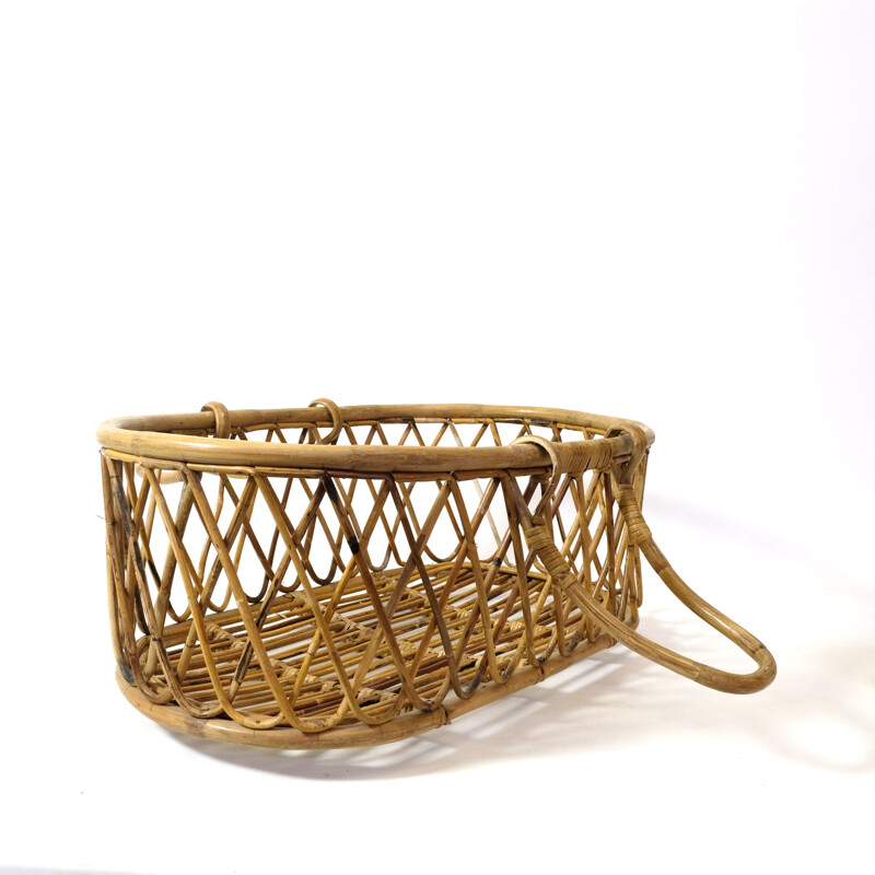 Vintage rattan bassinet 1960