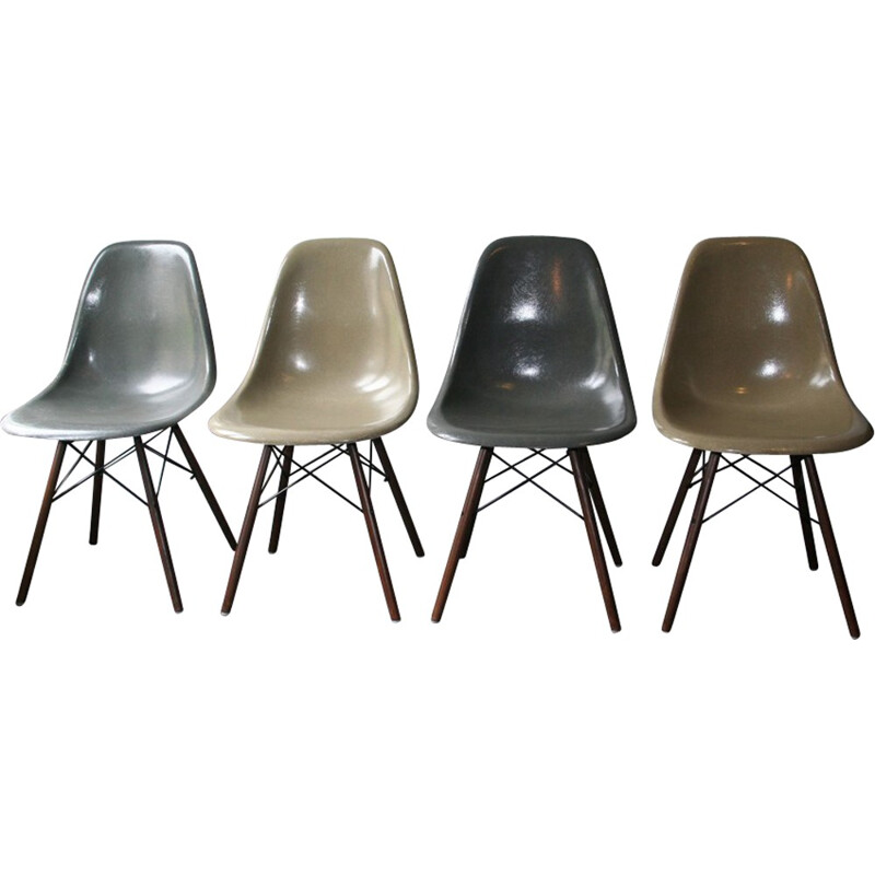 Herman Miller set of four "DSW" chairs, Charles & Ray EAMES - 1960s
