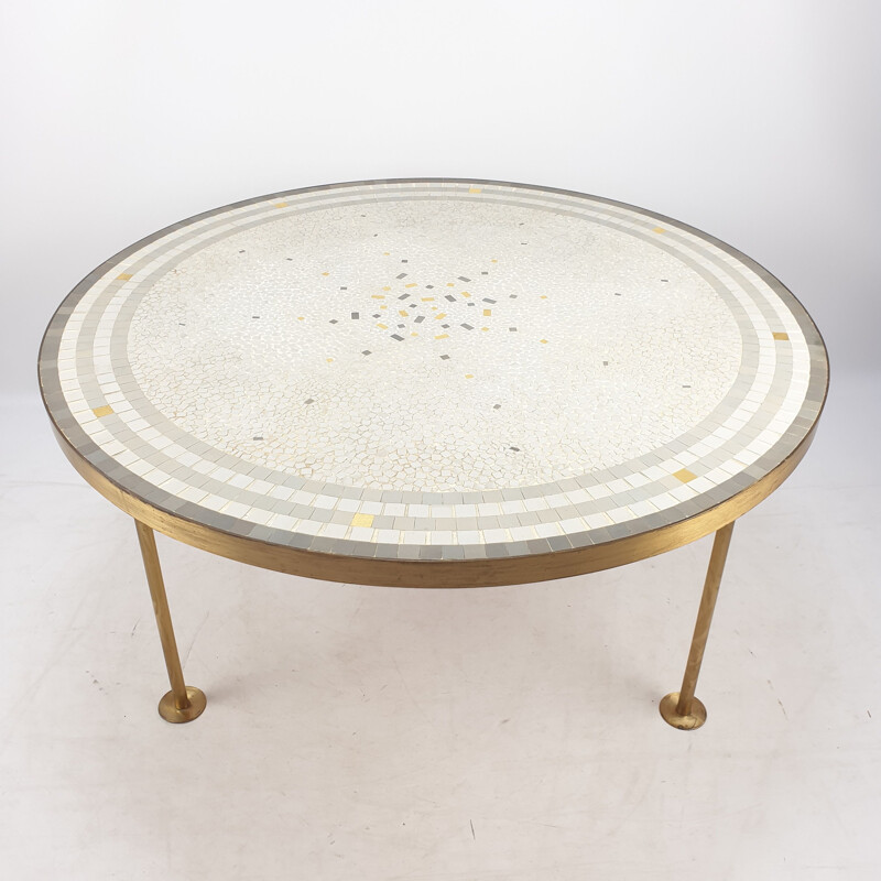 Mesa de centro vintage de mosaico y latón de Berthold Müller, 1950