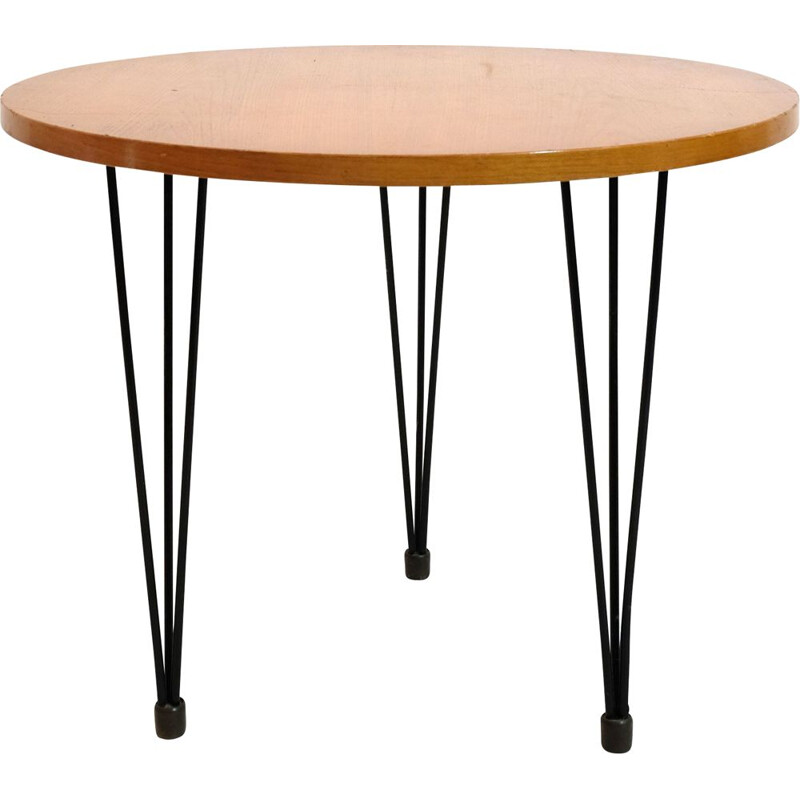 Table basse vintage de Gérard Guermonprez Plateau rond en chêne vernis