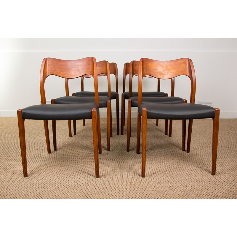 Set of 6 vintage teak and Skai chairs, model 71 by Niels.O.Moller