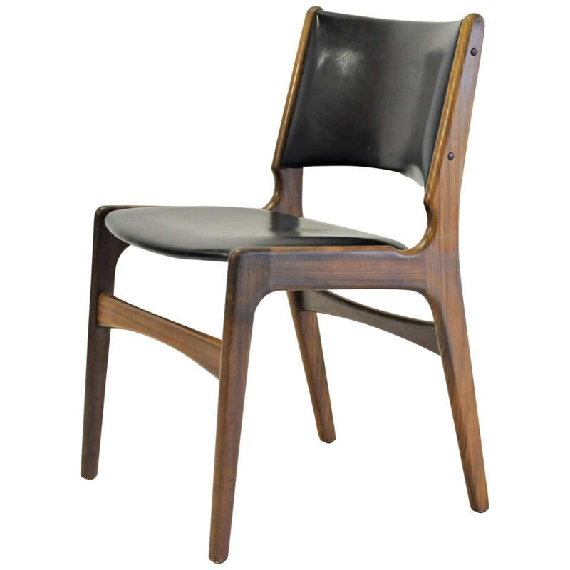 Erik Buch Opgepoetste vintage massief Deense teakhouten stoelen