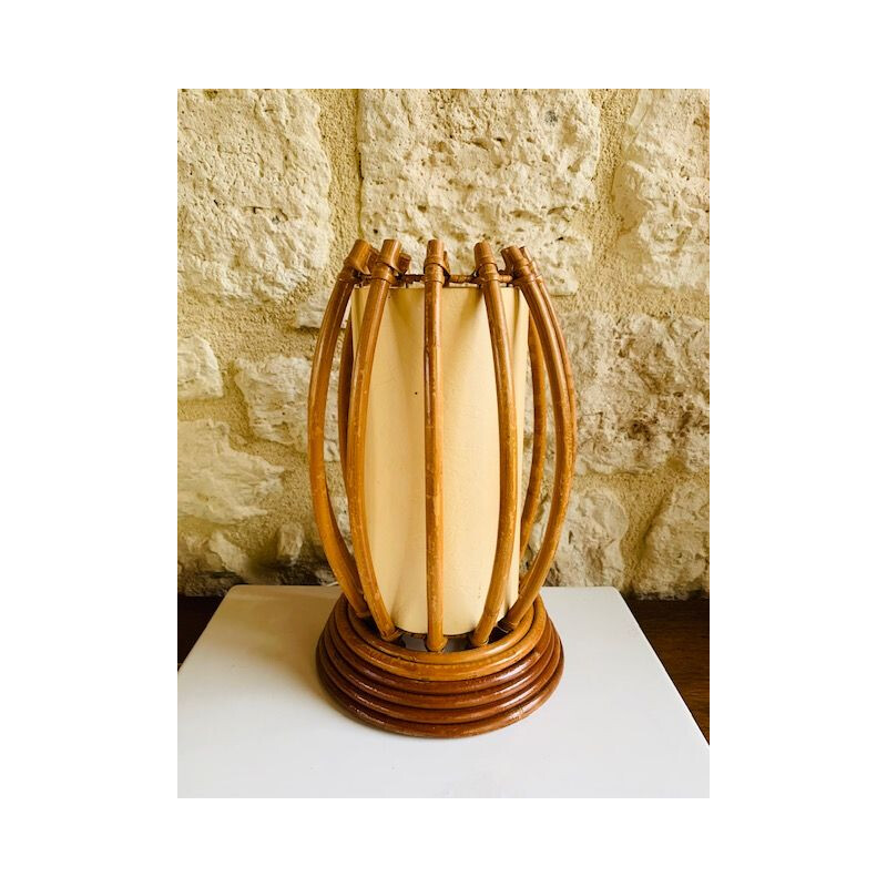 Lampe de table vintage en rotin et bambou de Louis Sognot français 1960