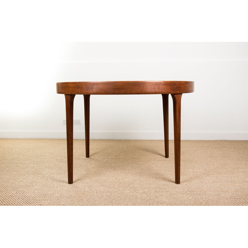 Vintage extensible teak dining table model 83 by Oluf Th.Larsen Danish 1960