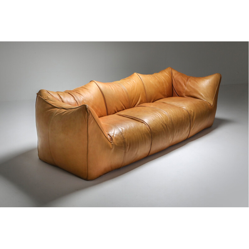 Vintage 3-Seat Couch in Tan Leather Mario Bellini 'Le Bambole' 1970s