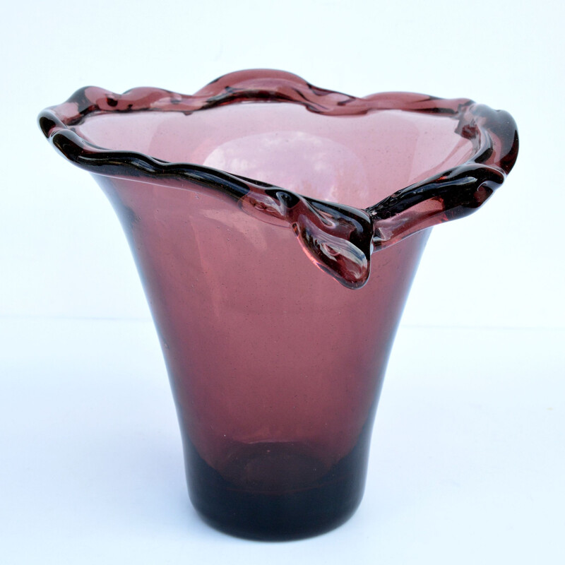 Vintage hand formed glass vase, Italy 1970