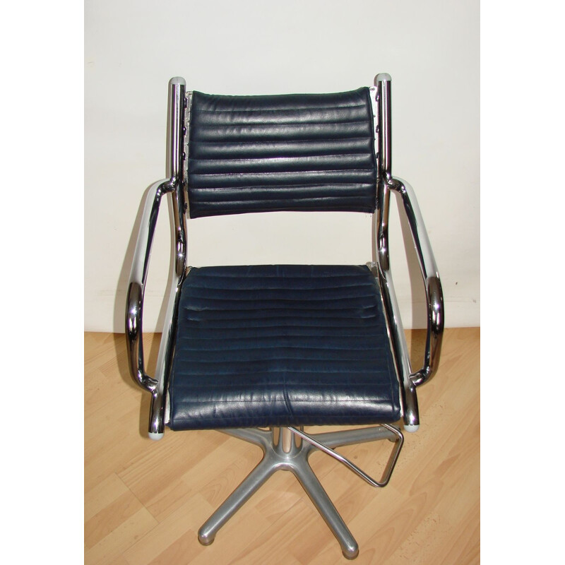 Vintage armchair Olymp swivel 1970s