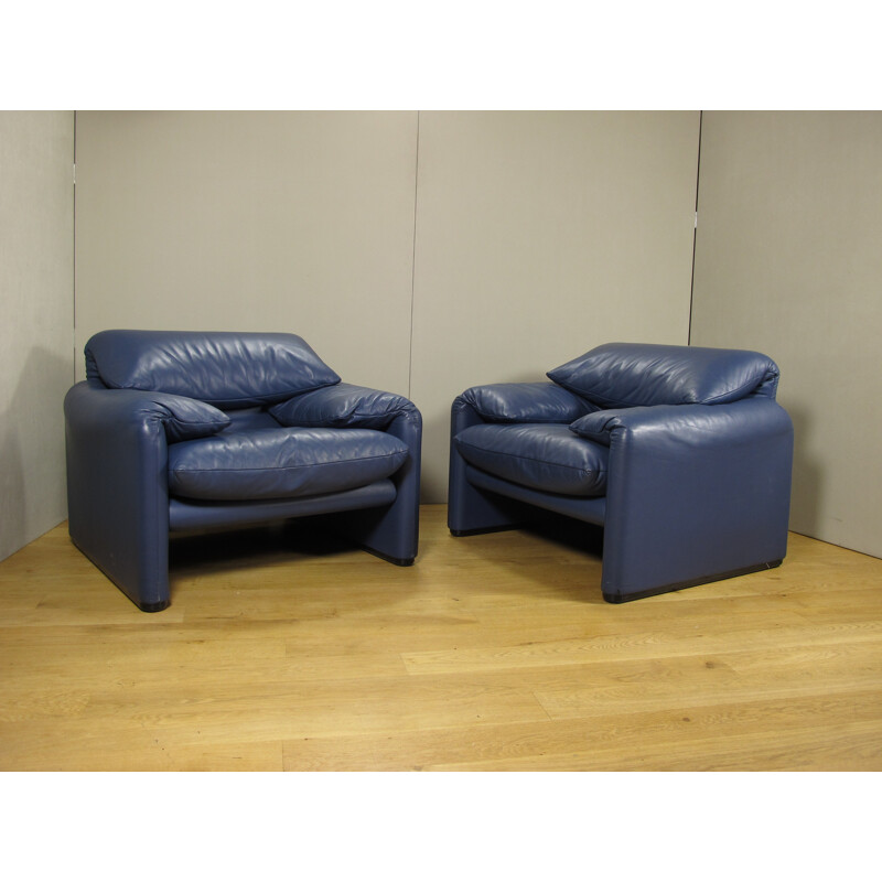 Cassina "Maralunga" pair of armchair, Vico MAGISTRETTI - 2000