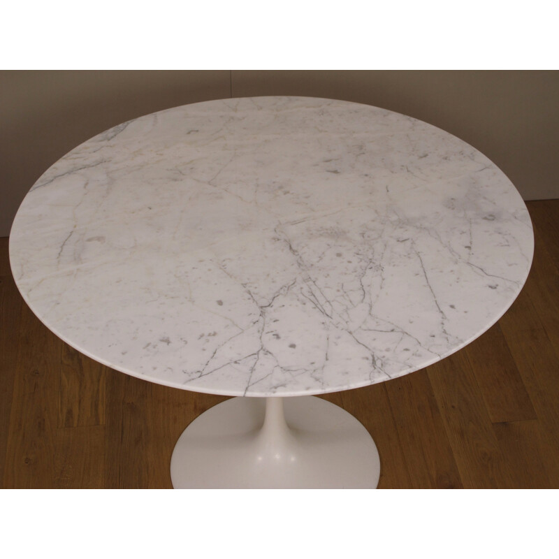 Knoll "Tulip" table in Calacatta marble, Eero SAARINEN - 1970s