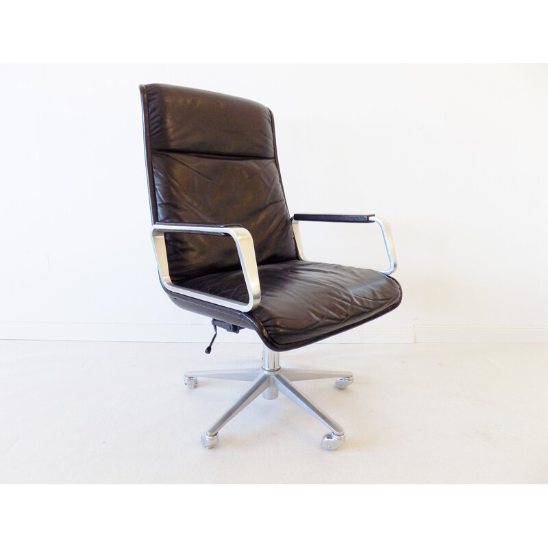 Vintage office chair by Delta Design Wilkhahn Delta 2000 Highback leather