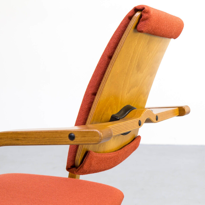 Vintage Ergonomic 'Actulum' rocking chair for Stokke Fabrikker AS Scandinavian 2005