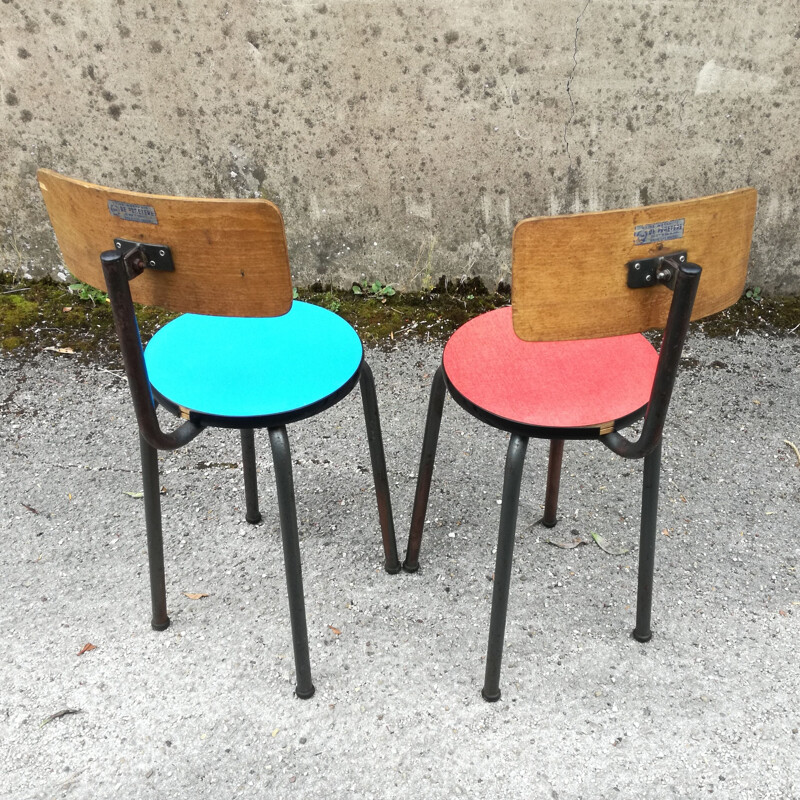 Paire de chaises d'école vintage colorées par De Praetere belgique 1950