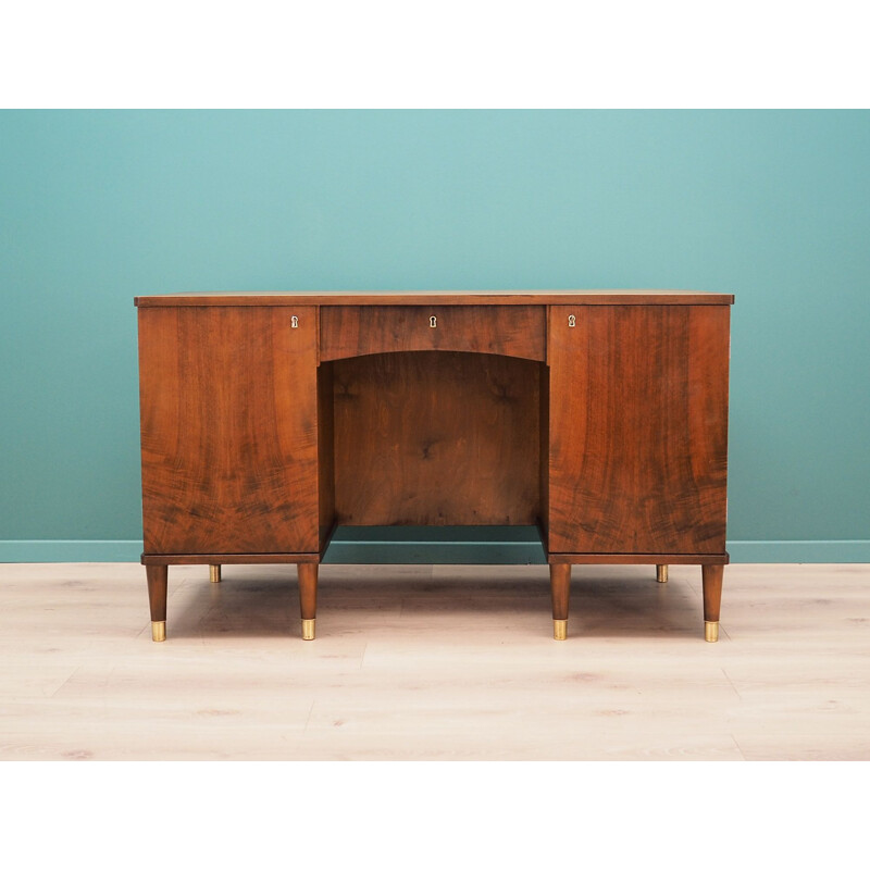 Vintage Desk walnut, Danish 1960s