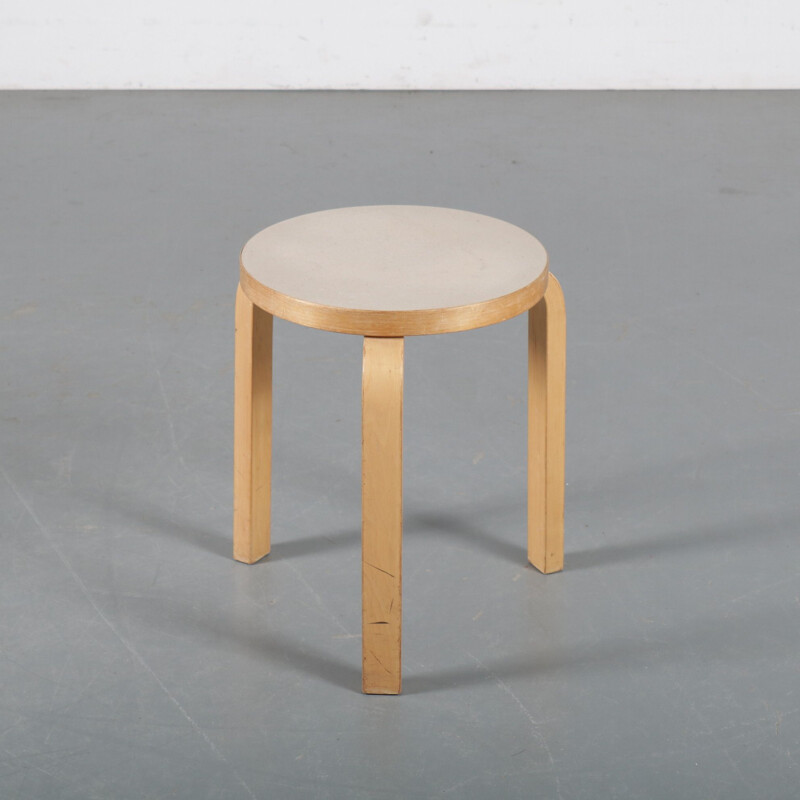 Tabourets vintage "Modèle 60" d'Alvar Aalto pour Artek, Finlande 1960