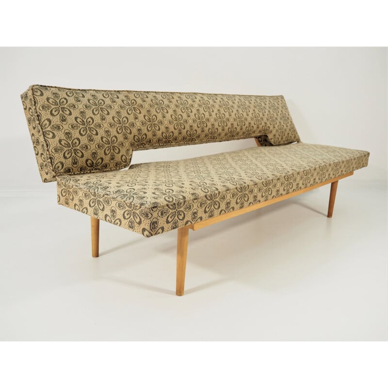 Vintage Daybed Sofa by Miroslav Navratil, 1980s