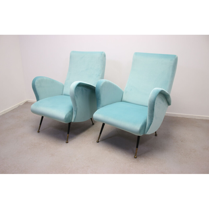 Paire de fauteuils Vintage en velours bleus 1950