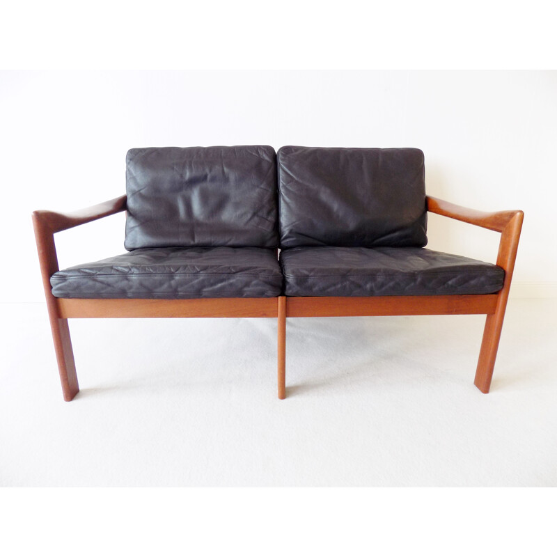 Vintage Teak 2 seater in black leather by Illum Wikkelso N.Eilersen Danish