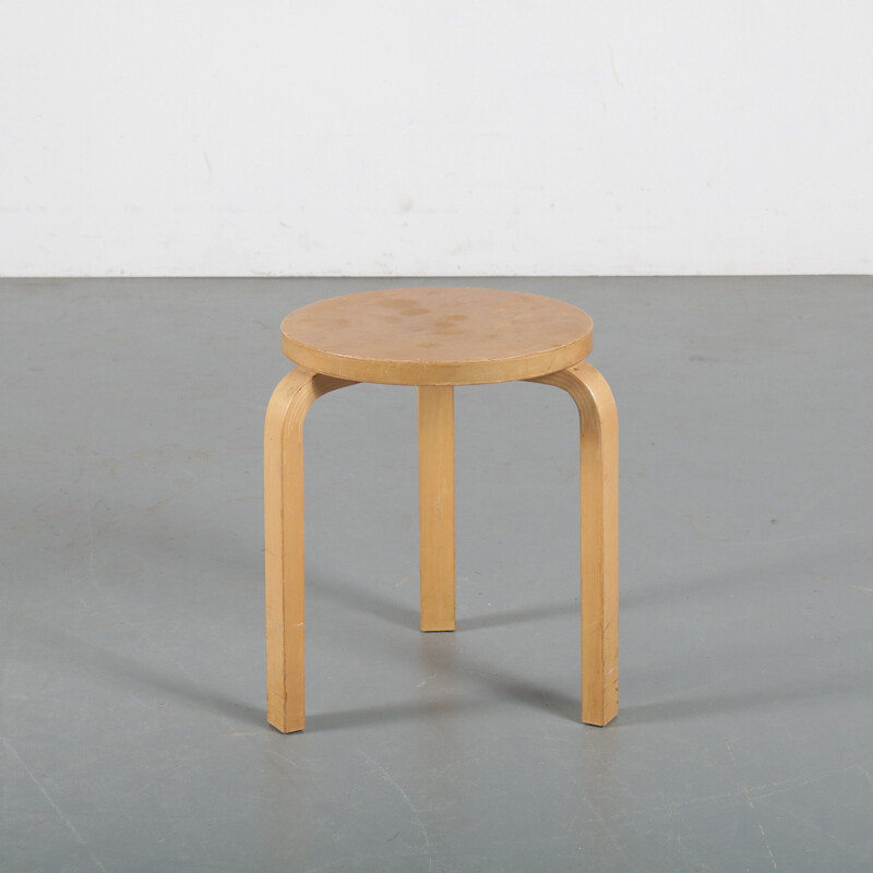 Tabouret vintage "Model 60" d'Alvar Aalto pour Artek, Finlande 1960