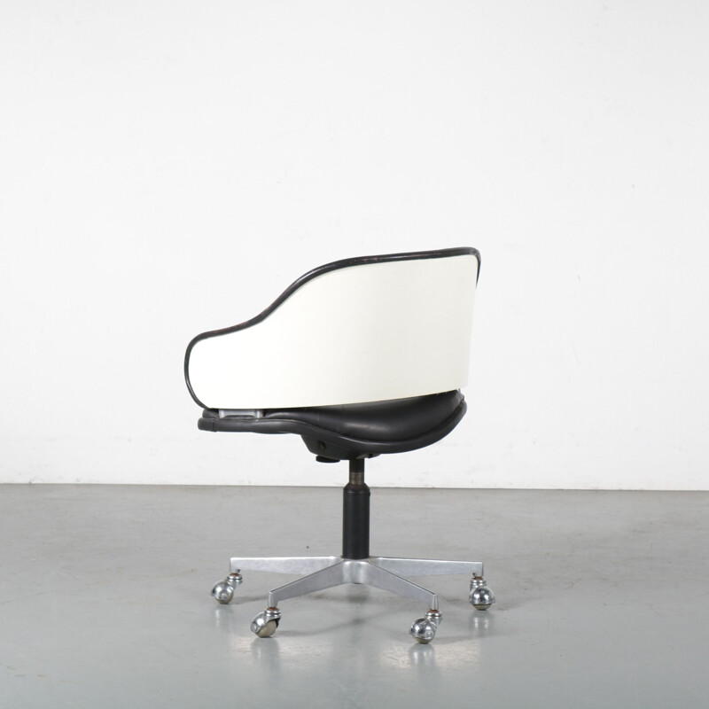 Vintage Swivel desk chair by Geoffrey Harcourt for Artifort, Netherlands 1960s