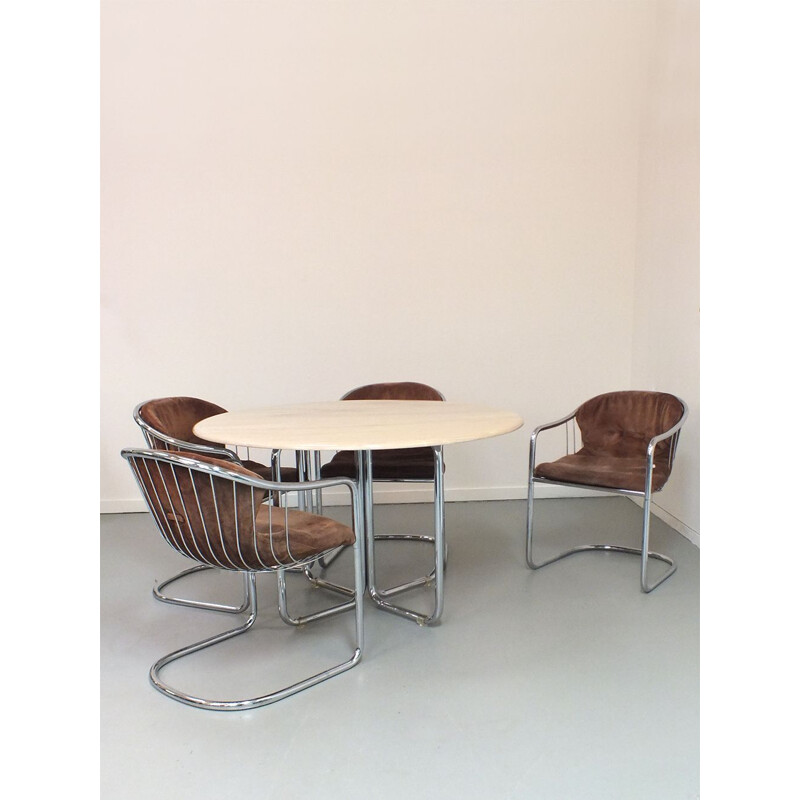 Table à repas et 4 chaises en fil de fer vintage avec coussins couleur sable Gastone Rinaldi en daim