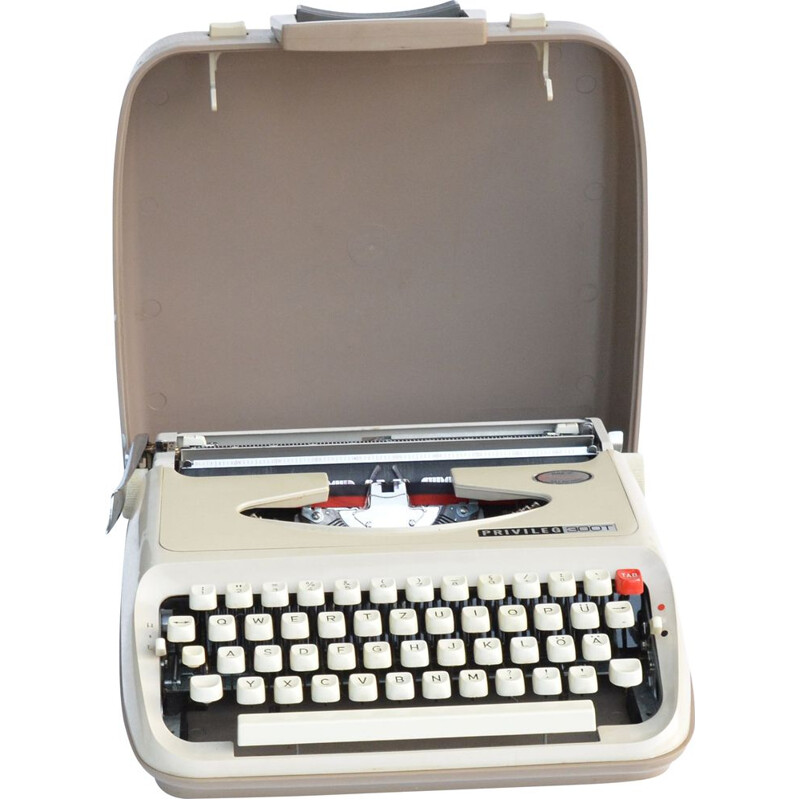 Vintage Suitcase typewriter Privileg T300, Japan 1970s